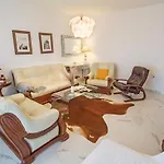 Apartman With Parking Space Banjole, - 17097