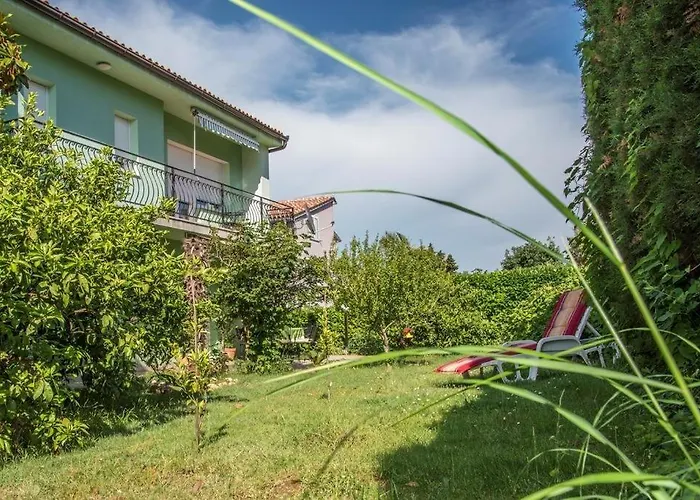 With Parking Space Banjole, - 17097 * Πούλα