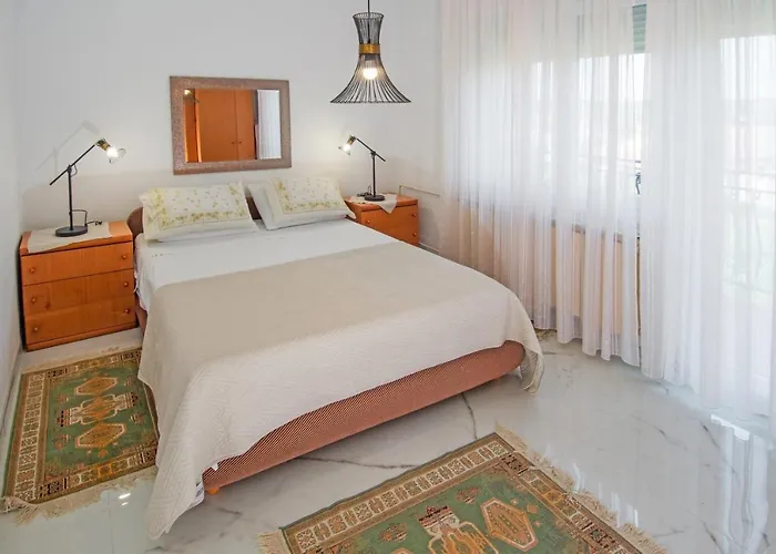 With Parking Space Banjole, - 17097 Διαμέρισμα *