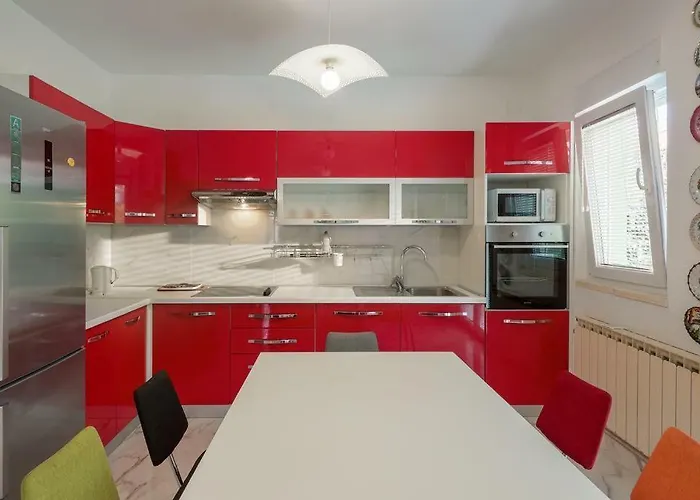 Διαμέρισμα With Parking Space Banjole, - 17097 Πούλα