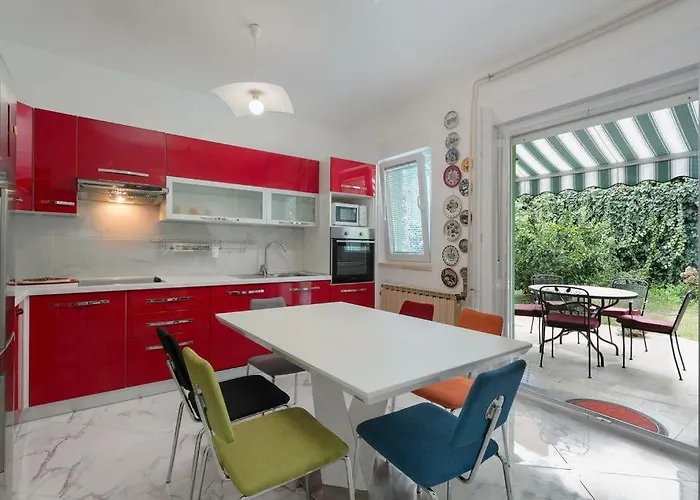 Διαμέρισμα With Parking Space Banjole, - 17097